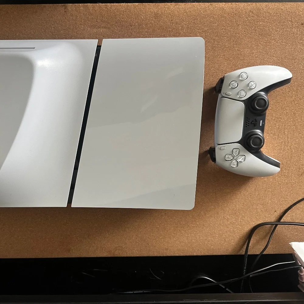 Playstation 5, Like New w/ Controller
